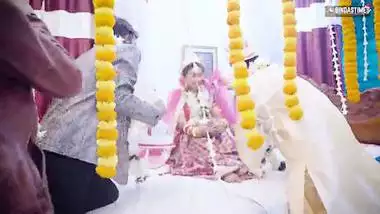 GangBang Suhagarat Part 2 - Desi Indian Cute Wife Very 1st Suhagarat ( Full Movie )