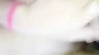 Indian Vergin Girl First Time Sex Tight Pussy Seal Break In Hindi Audio with loud moaning