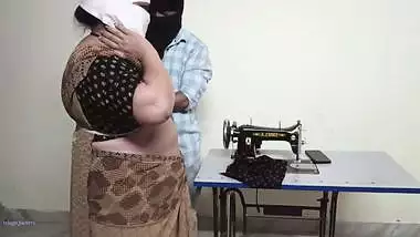Telugu Sister In Law With Tailor Doggy Style...