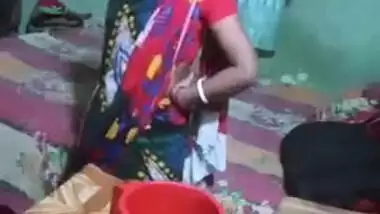 Bengali Desi village XXX wife have a good sex with her neighbour MMS