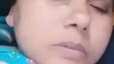 Desi village bhbai show her boob