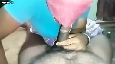 Desi kerala aunty blowjob in unkle coock