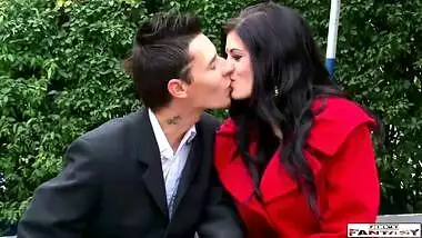 Hot sex video of an NRI girl enjoying a romantic sex session with her lover