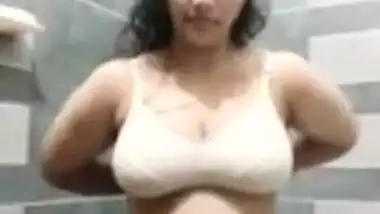 Beautiful Big Booby Girl 2 Video’s Collection Part 2