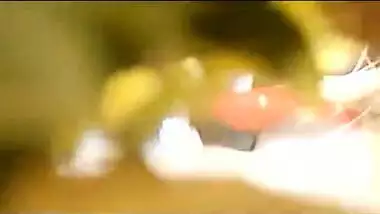 HD sex video of a young couple enjoying a quick outdoor fuck