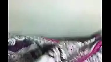 Desi sex Indian porn episodes of college hotty Nidhi with lover trickled