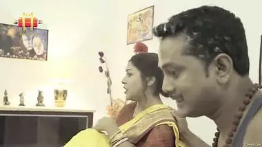 First On Net -gulabbo Ki Barbadi