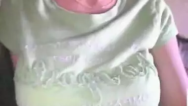 pakistani wife showing tits to net friend