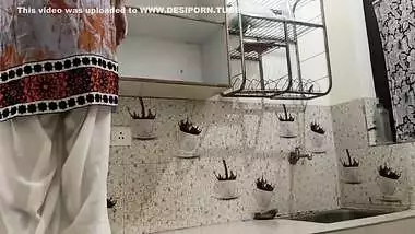 Husband Fucked Saara In The Kitchen While Everybody Was At Home Xxx Hd Hindi Clear Audio Beautiful Hot With Dirty Talk