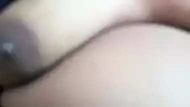 XXX operator fingers a hairy sex cunt of fat Indian in amateur sex video