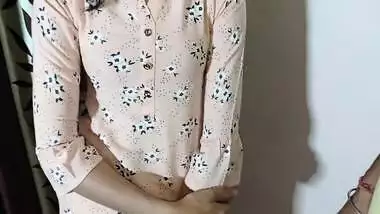 Makan Malik Se Hi Chud Gyi Pyasi Wife Clear Hindi Audio Porn Sex Video