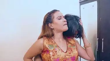 Newly married couple enjoyed hardcore sex in the early morning