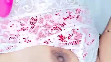 Today Exclusive- Sexy Priyanka Bhabhi Blowjob And Hard Fucked By Hubby Part 1