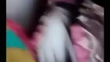 Married Desi mom with pierced nostril is going to show body to fans