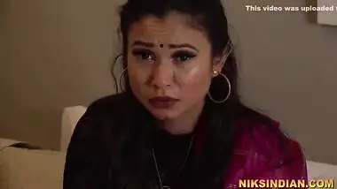 Indian Milf Aunty Fucked Hard By Peeping Tenant - Niks Indian And Mallu Aunty