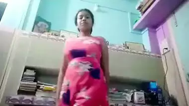 Young Bengali nude video making for boyfriend