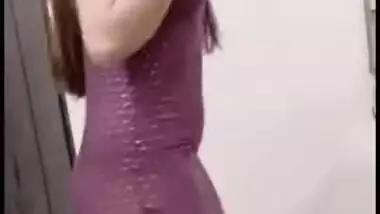 Homemade XXX video of Desi wench stripping nude for her webcam fans