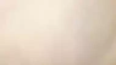 Sexy XXX girl captured nude by her Desi boyfriend who does MMS porn