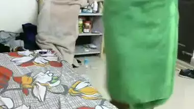 Sexy Tamil Girl’s Hot Naked Dance