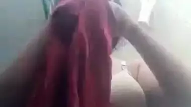 Unsatisfied big boobs bhabhi topless viral MMS