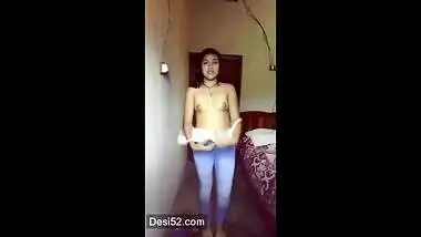 Desi collage girl ruma show her nice body