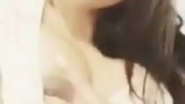 Desi teen selfi showing boobs and fingering yoni