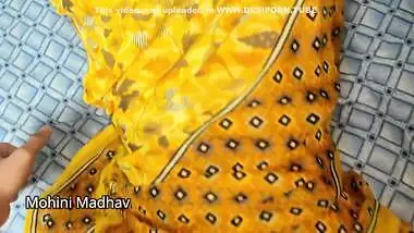 I Fucked Hard My Best Friends Wife While She Was Waiting For Her Husband With Hindi Audio