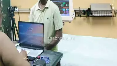 Indian Lady - Erectile Dysfunction Indian Man Seduce By Indian Hot Lady Doctor And Fuck While He Wants To Get Treatment Xxx Porn In Hi