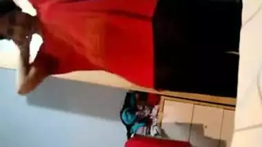 Smart Indian Girl fix CAM and selffilmed her NUDE BODY