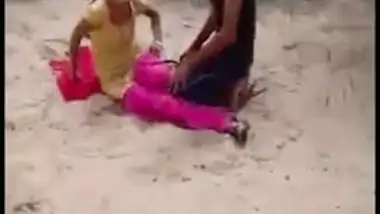 Cheating wife gets outdoor sex, caught red handed and her mms sex