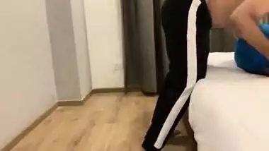 Big beauty tits bhabhi fucking pussy in XXX blue sharee in hotel room