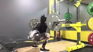 paki with a fat juicy ass