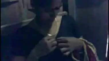 village aunty showing boobs