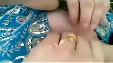Hawt Indian bhabhi outdoor sex clip with devar
