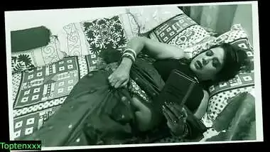 Desi collage boy romantic sex with hot MILF aunty!! Best Indian teen sex