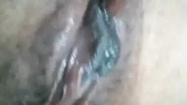 Indian woman shamelessly flashes her XXX tits and sex vagina in close-up
