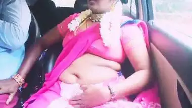 Indian car sex. beautiful saree housewife with boyfriend cheating romance. Telugu dirty talks. Sex story.
