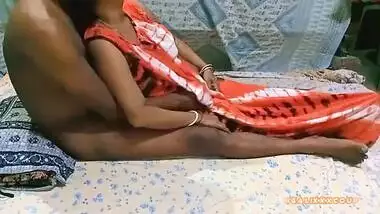 Everbest big boobs bhabhi having xxx fuck with her devar ! Clear hindi audio Roleplay