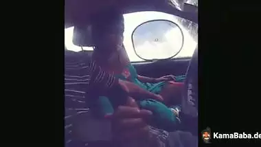 Tamil lovers car foreplay and outdoor sex