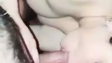 Glowing skin hot wife topless blowjob to hairy husband