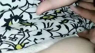 Chubby Paki Bhabi Boobs Show
