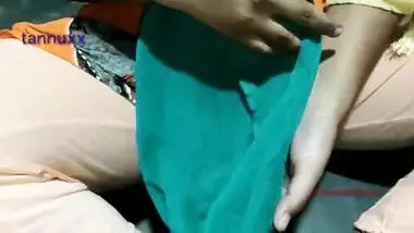 Sex with employer is Desi maid's XXX chore she willingly performs