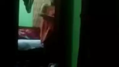 XXX - Desi village bhabi change her dress