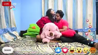 Hindi teacher ne virgin girl student se kamasutra sex kia