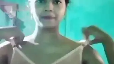 Girlfriend dress change and nude show for lover