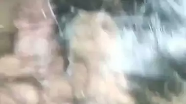 Crazy guy asks his GF to suck his dick in a Bangla sex video