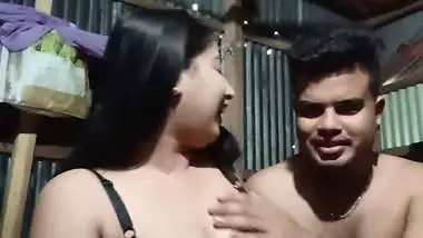 Boob sucking and Bangla chuda chudi with stepsister
